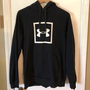 Lightweight hooded Under Armour sweatshirt. Lg